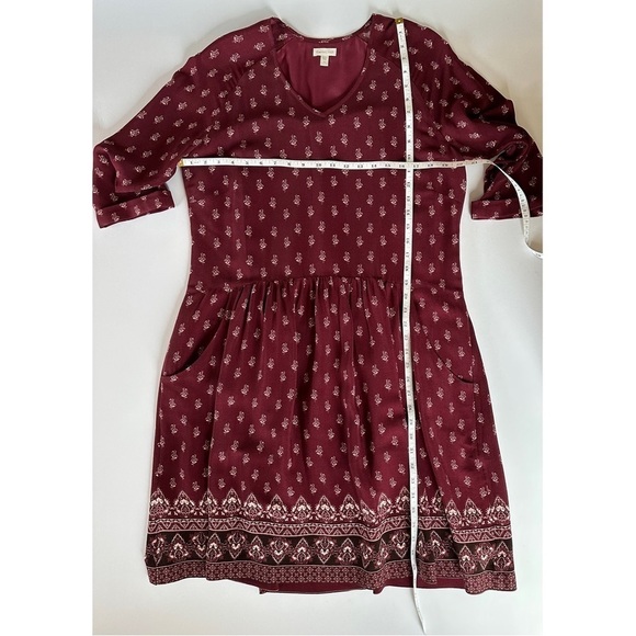 Garnet Hill Maroon Midi Dress with Cream Accents - Picture 8 of 15